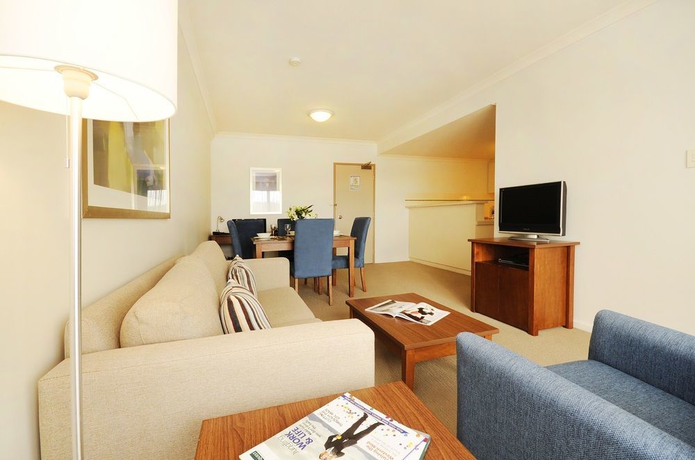 Quest West End Aparthotel Perth Exterior photo